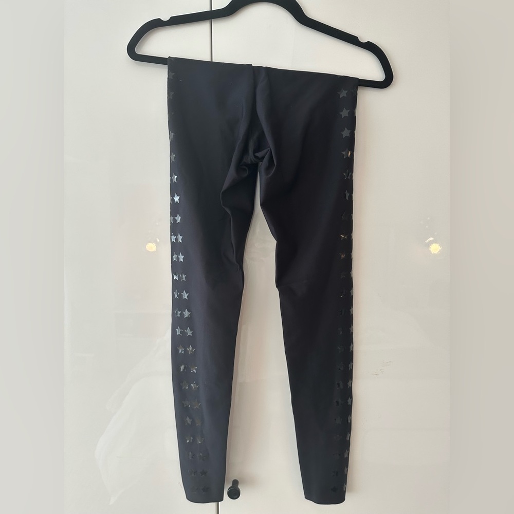 Ultracor black star leggings size small